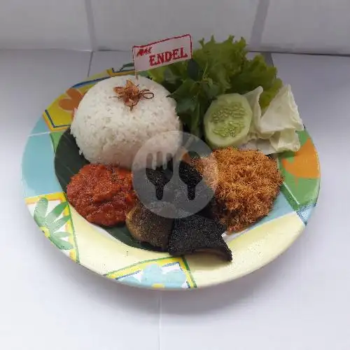 Gambar Makanan Nasi Lalapan Mak Endel, Jl Bromo No.53 3