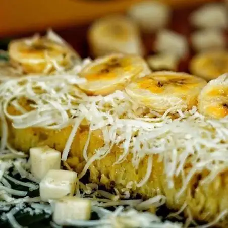 Gambar Makanan MARTABAK MANIS DAN TELOR GLEMPANG 9