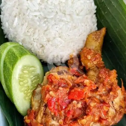 Gambar Makanan Ayam Penyet Bunda Maya, Medan Helvetia 1