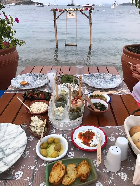 La Rica Restaurant'nin yemek ve ambiyans fotoğrafları 6