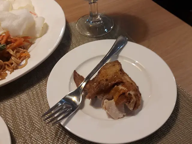 Gambar Makanan sTREATs Restaurant - Hotel Ibis Styles Bekasi 2