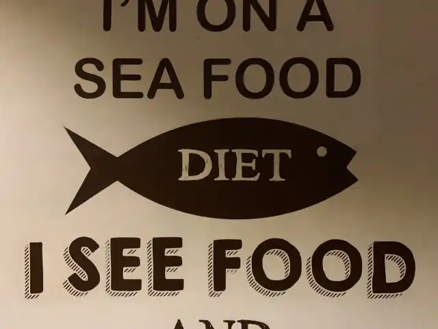Gambar Makanan Layar Seafood & Ikan Bakar 12