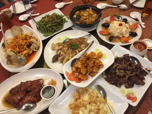 Gambar Makanan Central Restaurant 9