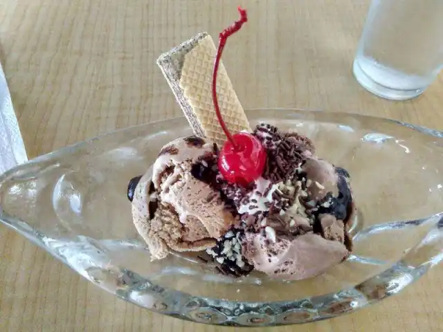 Gambar Makanan Gelael Cafe & Ice Cream 16
