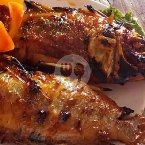 Gambar Makanan Ikan Dan Ayama 2 Al Tamamaung 9