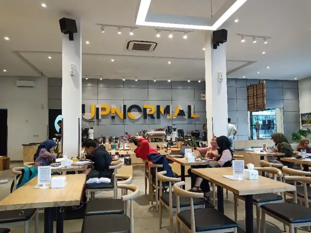 Upnormal Coffee Roasters Global Project