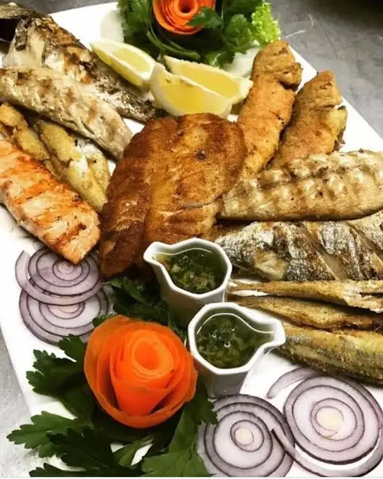 Siva Oyster Fish Restaurant'nin yemek ve ambiyans fotoğrafları 23
