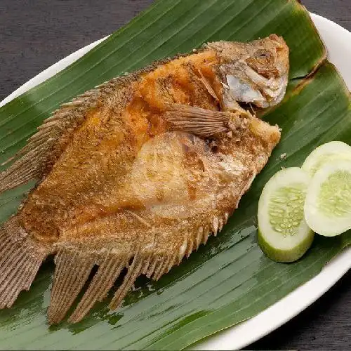 Gambar Makanan Laris Manis. Ikan, Ayam, Goreng/Bakar. Kampung Baru ( samping masjid nur sholiha 11