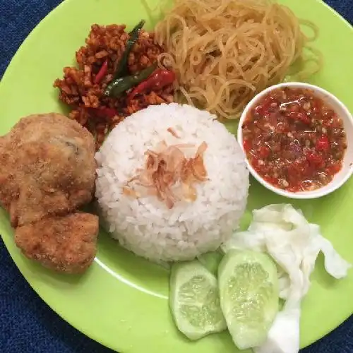 Gambar Makanan Bubur Ayam & Ayam Penyet Rebung, Kinibalu 7