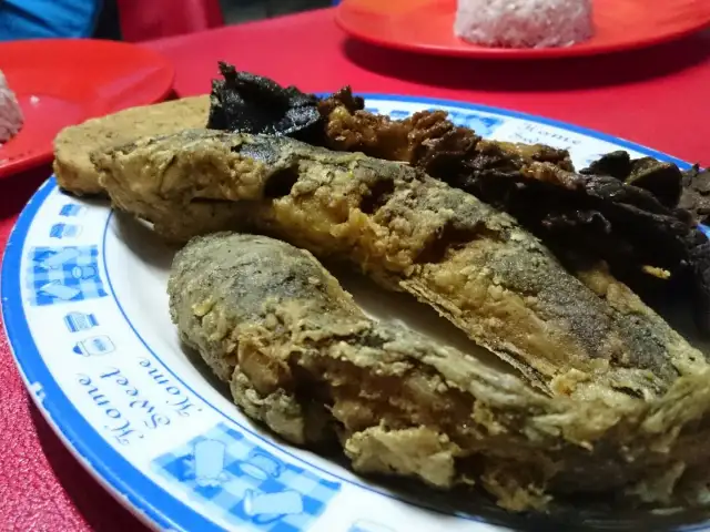 Gambar Makanan Nasi Uduk & Ayam Goreng Masdikun 2