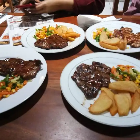 Gambar Makanan Baba Steak 3