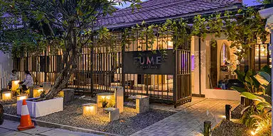 Gambar Makanan Fume Lounge & Dining 2