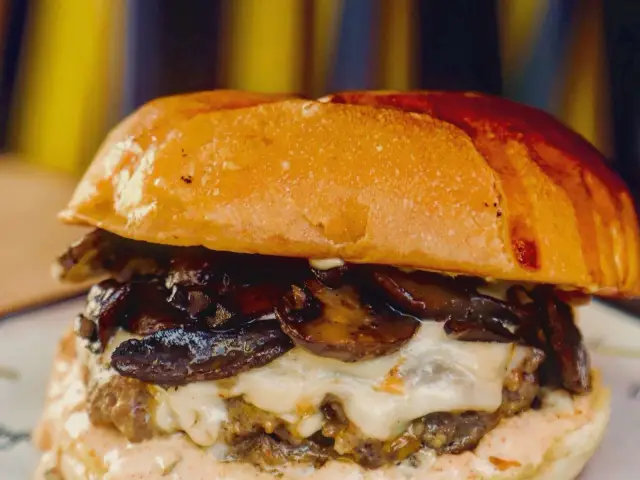 Dingil Burger'nin yemek ve ambiyans fotoğrafları 3