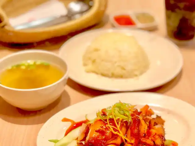 The Chicken Rice Shop Food Photo 9