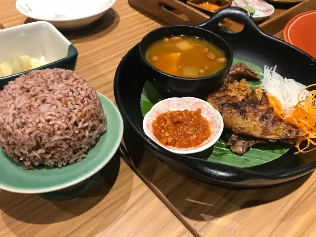 Gambar Makanan Aromanis Restaurant 5