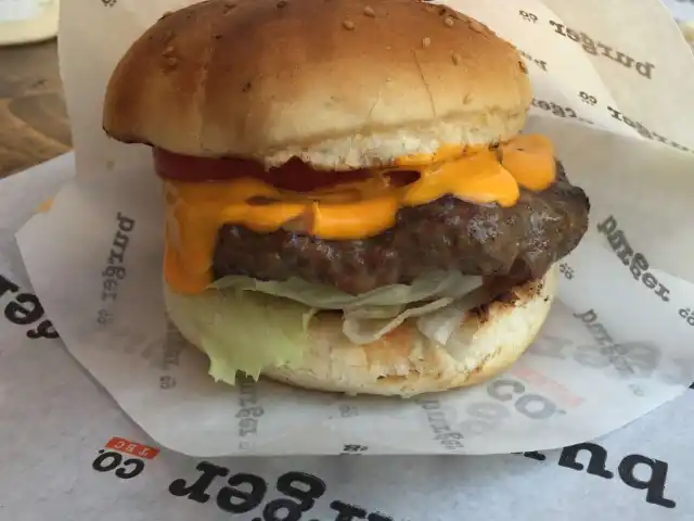the burger company'nin yemek ve ambiyans fotoğrafları 41