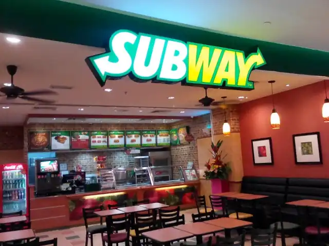 Subway Food Photo 14