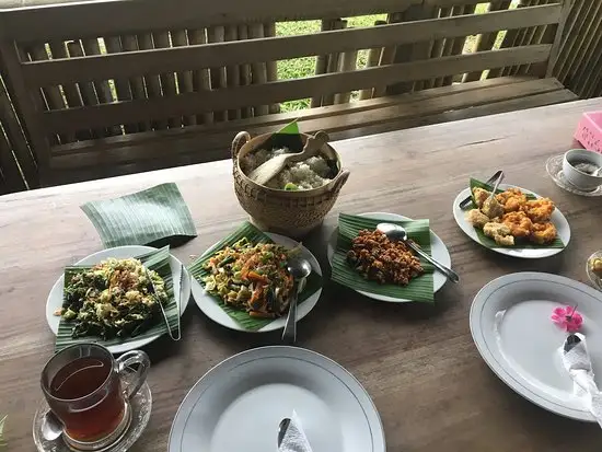 Gambar Makanan Warung Makan  Bu Widi 9