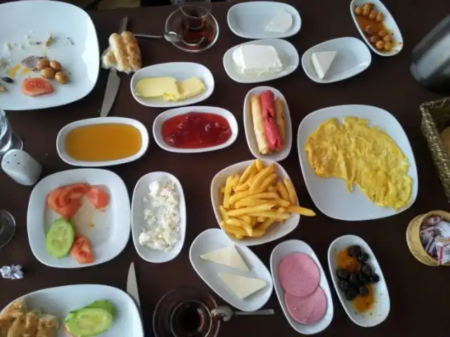 Bahceli Cafe & Restaurant'nin yemek ve ambiyans fotoğrafları 7