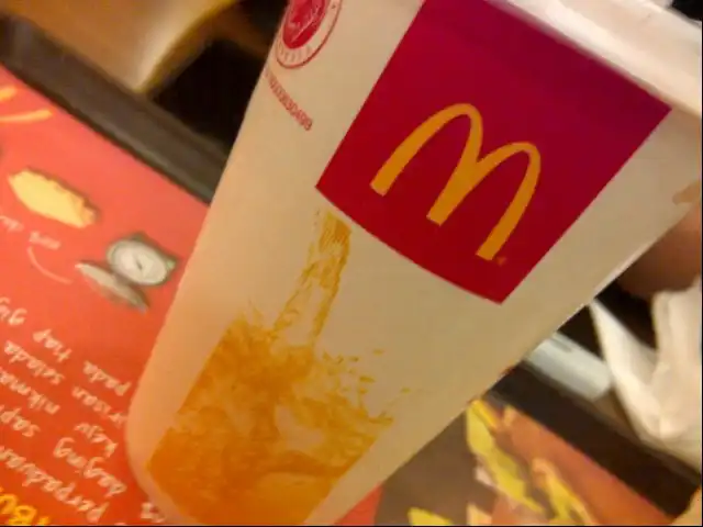 Gambar Makanan McDonald's 8