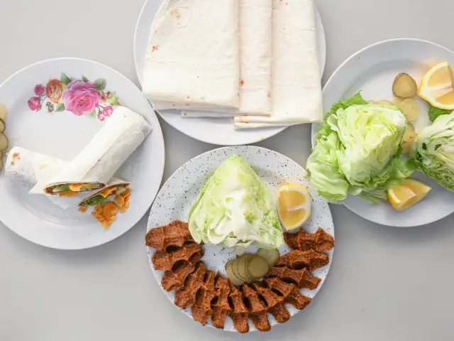 Adıyaman Çiğ Köftecisi Bayram Usta'nin yemek ve ambiyans fotoğrafları 1
