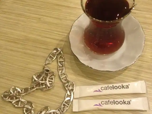 Cafe Looka'nin yemek ve ambiyans fotoğrafları 3