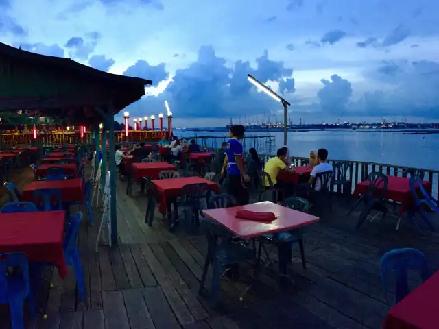 Restoran Malam Indah Selalu (Nasi Lemak Berlauk) Food Photo 7