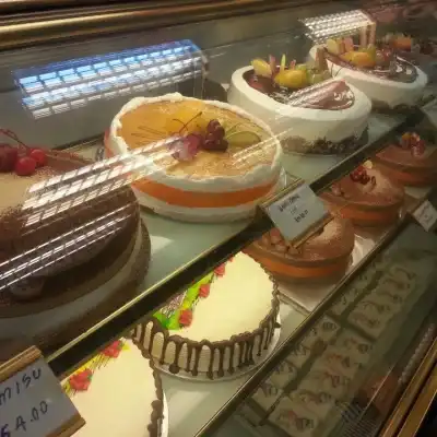 Delicious Cake Shop