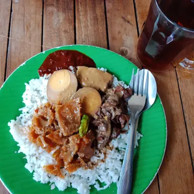 Gudeg Bu Ratna