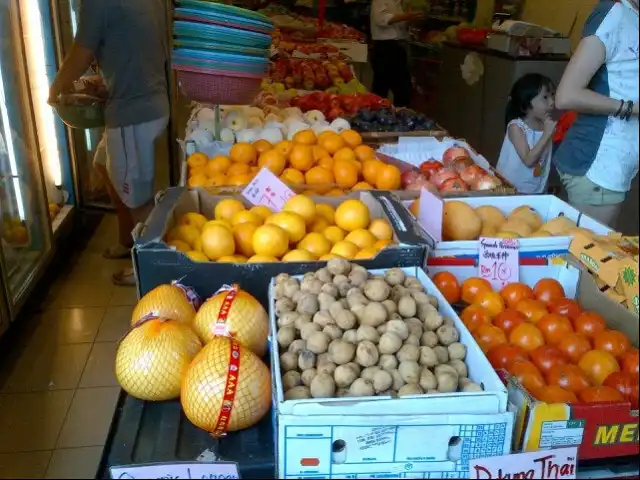 Fresher Everyday Fruit Market Food Photo 1