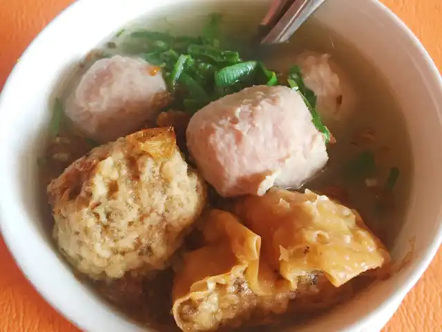 Gambar Makanan Bakso Bakwan Malang Cak Su Kumis 19