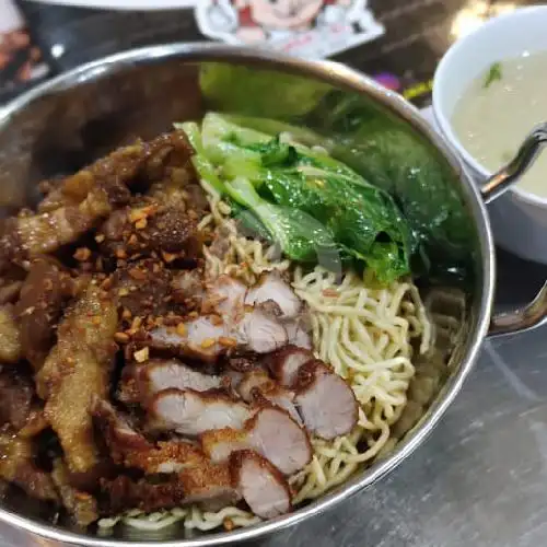 Gambar Makanan Nasi Iga Babi (Naga BI), Medan Kota 8