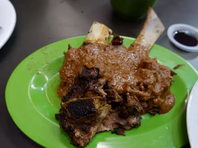 Gambar Makanan Sop Konro Karebosi 11