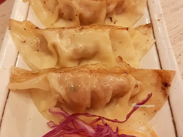 Gambar Makanan Gyoza Bar 15