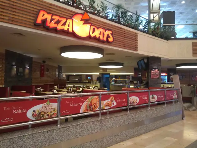 Pizza Days'nin yemek ve ambiyans fotoğrafları 10