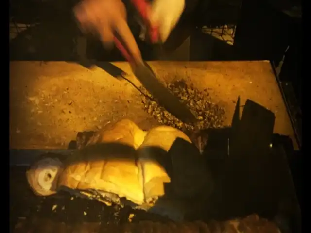 Farabi kuzu kokoreç'nin yemek ve ambiyans fotoğrafları 4