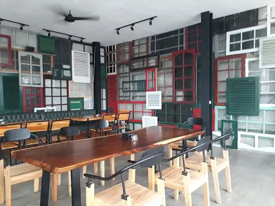 Gambar Makanan District Cafe 12