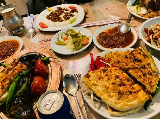 Kebapci Murat'nin yemek ve ambiyans fotoğrafları 1