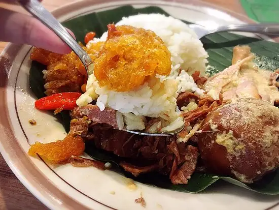 Gambar Makanan Gudeg Adem Ayem 3