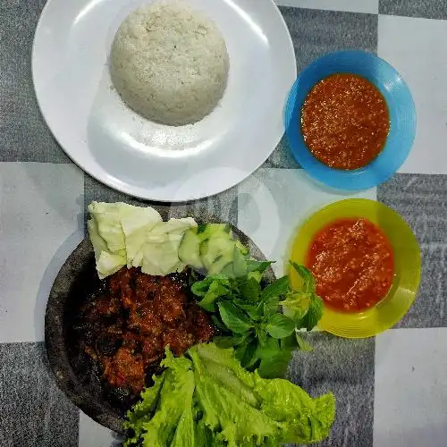 Gambar Makanan Lalapan Blambangan, Mengwi 13