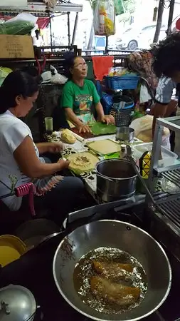 Evelyn's Special Empanada & Okoy