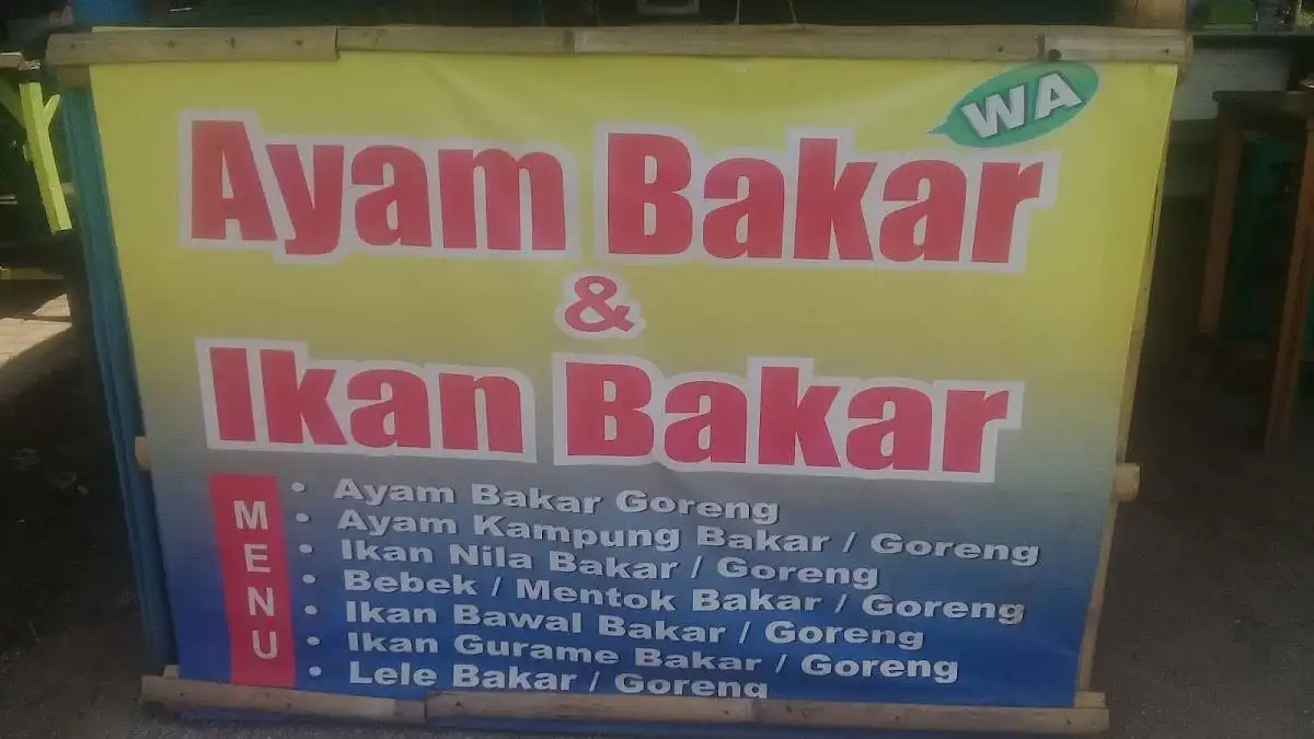 Ayam bakar dan ikan bakar WA