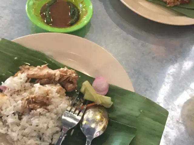 Mok Teh Nasi Dagang Terengganu Food Photo 2