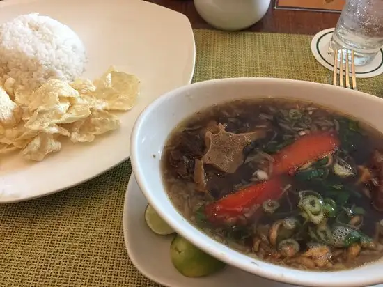 Gambar Makanan Sop Buntut Bogor Cafe 7