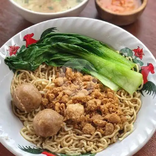 Gambar Makanan May Bakmi, Kerobokan Kelod Raya 10