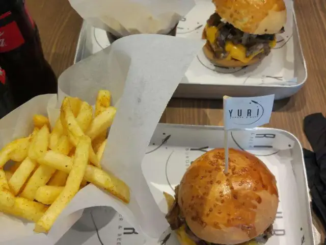 Yuri Burger & Beer'nin yemek ve ambiyans fotoğrafları 28