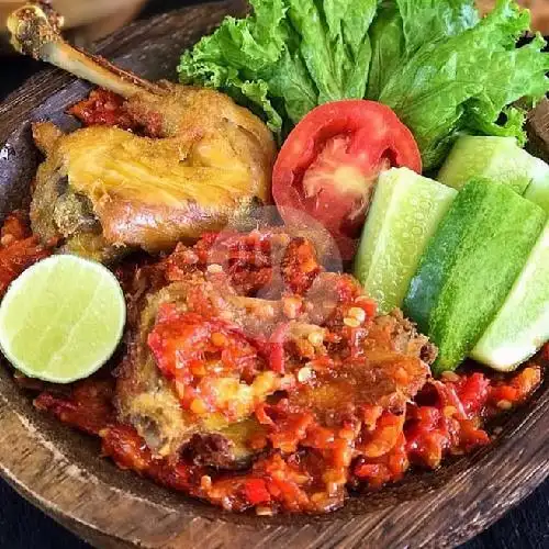 Gambar Makanan Ayam Penyet Sambel Petir Pakdeh Kumis, Gotong Royong 5