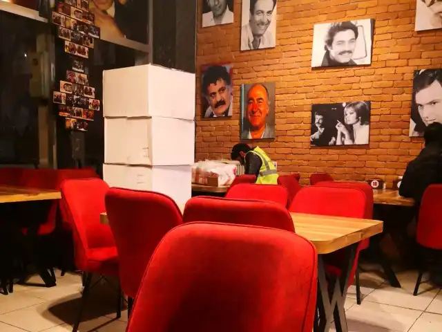 Adana Dürümcüsü Ayhan Usta'nin yemek ve ambiyans fotoğrafları 4