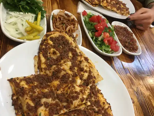 Ankara Birtat Lahmacun'nin yemek ve ambiyans fotoğrafları 3