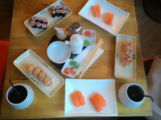 Gambar Makanan Sushi Tora 16